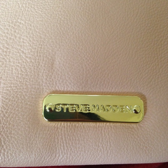 🍂☃️2 for $15!☃️🍂Steve Madden Shoulder Bag - Picture 4 of 6